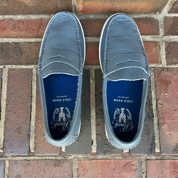 Cole Haan Pinch Weekender Blue Leather Loafers Mens size 9.5 main image 10